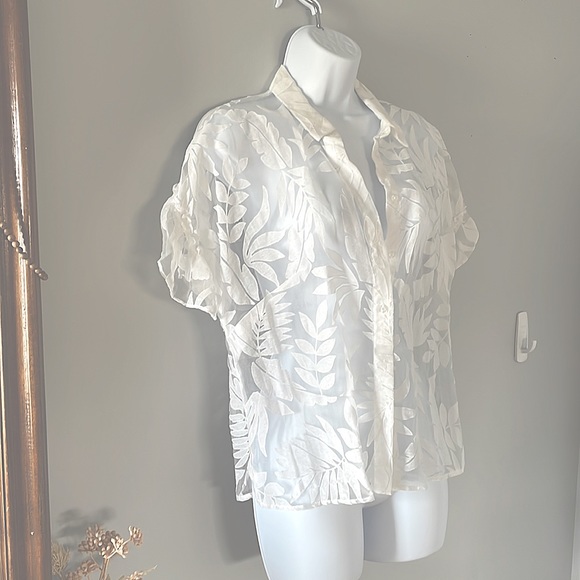 A New Day sheer white floral button down puff sleeve summer top - Picture 2 of 6